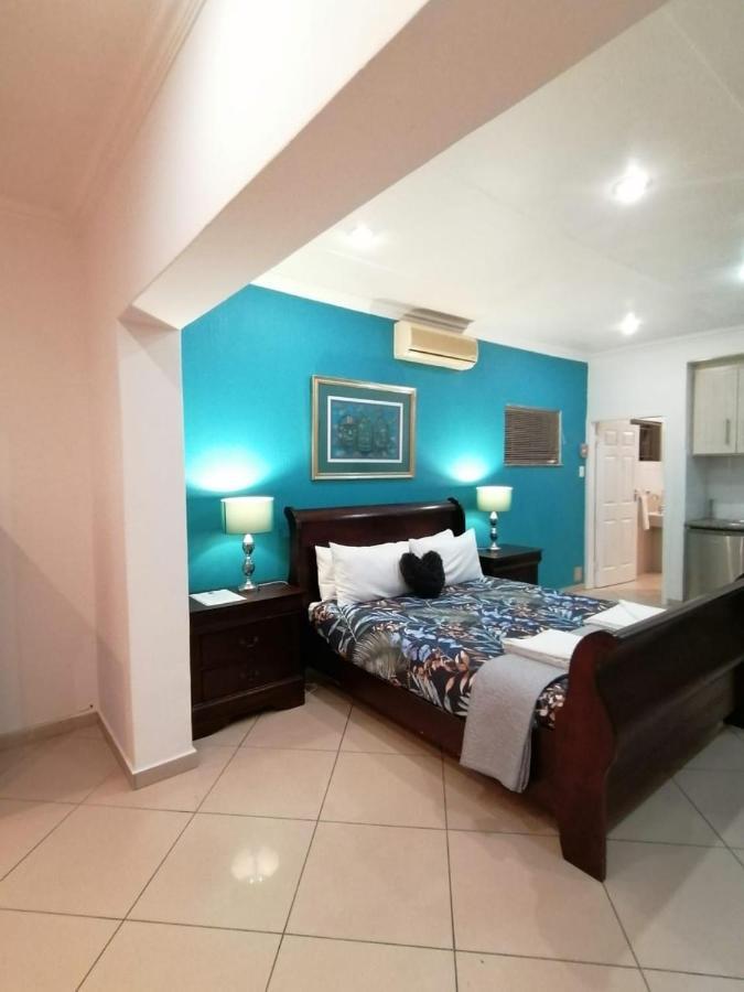 Palm View Guest House Pretoria Ngoại thất bức ảnh