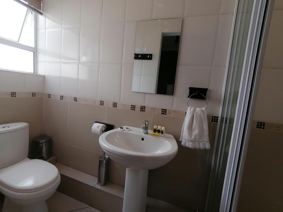 Palm View Guest House Pretoria Ngoại thất bức ảnh